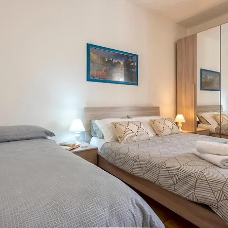 Sardinia Nocleg ze śniadaniem 2*
